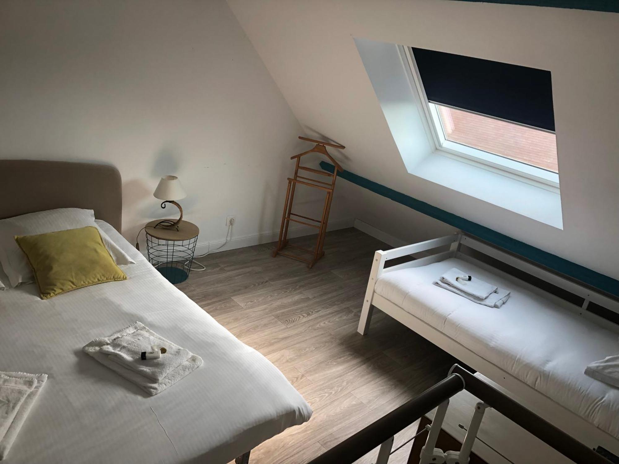 Maison Calme Avec Terrasse - Calypso Ouistreham Eksteriør billede